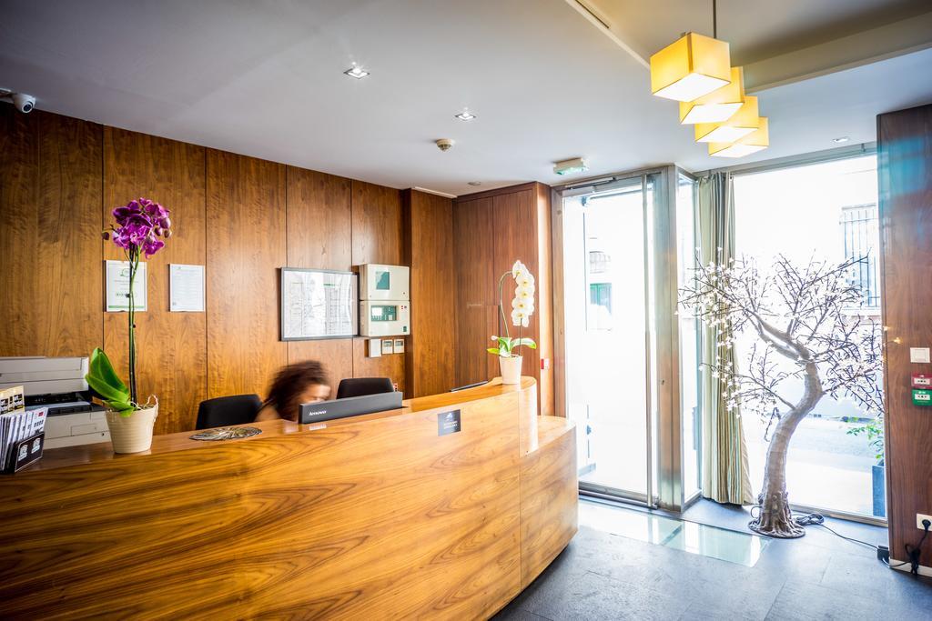 Art Hotel Congres Paris Exterior foto